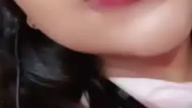 Most wanted Chamet girl nude viral show for money