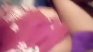 Cute Desi Girl Showing Boobs and Pussy