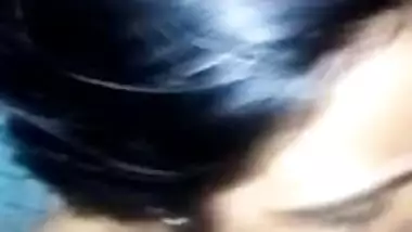 Indian Bhabhi sucking small dick of hubby