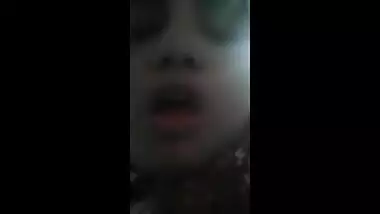 Maldives muslim milf saeedha ahmed skpe cam sex-p1