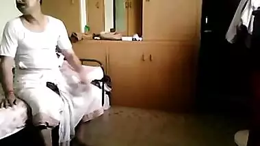 Indian mature aunty sex with hubby’s friend