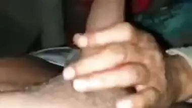 XXX sucking is how the Desi girl makes the unsatisfied customer happy