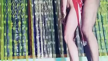 Bollywood Actress And Strip Dance - Bollywood Casting - Dilber Dilber