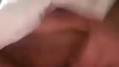 Desi village aunty show her pussy