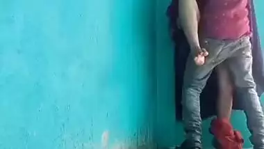 Hijabi Muslim girl caught fucking secretly on cam