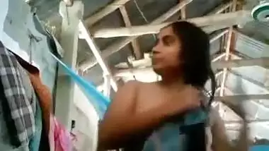 Bengali desi Hot Village Girl Nude And Bathing Videos Part 1