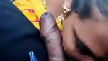 Indian Girl Blowjob in Car