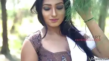 Desi hot boudi photoshoot part 2