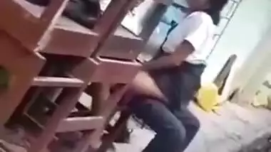 College lovers fucking in backside of the College building