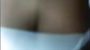 Desi Couple Webcam Fondling & Fingering also some Hindi Chat