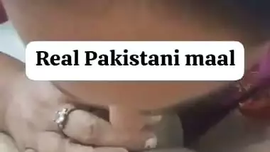 Real Pakistani mature aunty sex and viral blowjob