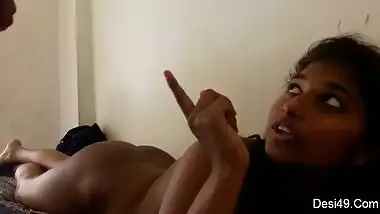 Naked cutie and her Desi boyfriend make home XXX porn on the bed