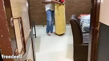 Real MMS video of Desi couple having XXX quickie in the hotel room