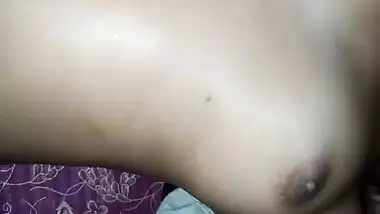 Beautiful virgin Indian girl fucking viral porn