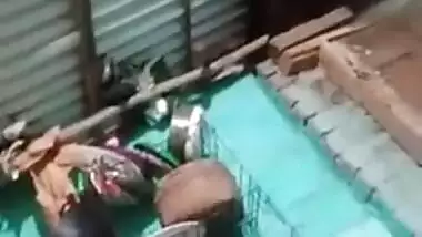 Desi village bhabi show asn pussy on live