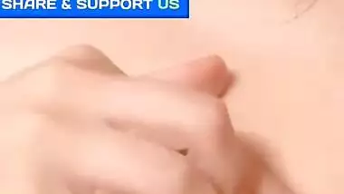 Desi girl big boobs exposing viral selfie