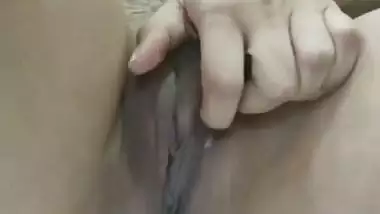 Horny maal stripping to nude show viral video call