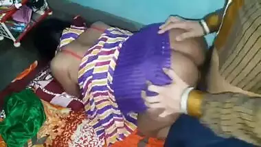 Tamil housewife fuck with friend absence of her...