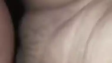 Desi man drills XXX cunny of chubby wife in real MMS porn video