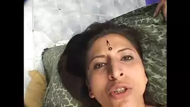 Threesome Hardcore Indian Fucking Mature Slut Pussy Nailed