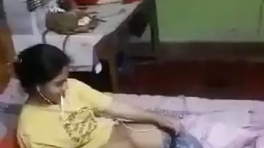 Desi Girl Showing Lover On Video Call Neighbour Guys Recorded Her