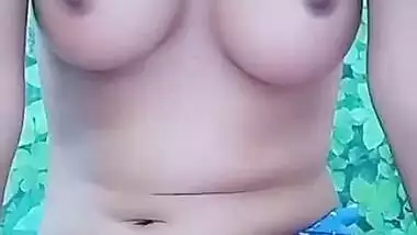 Desi cute girl live show