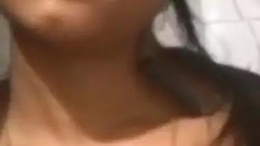 Sndt College Girl In Red Bra Stripping Nude Video