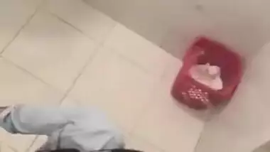 Desi girls fingring in public toilet