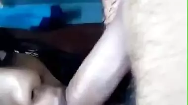 Beautiful girlâ€™s sexy Indian dick sucking act on cam