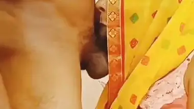 Desi porn MMS of a wife giving a blowjob to her husband