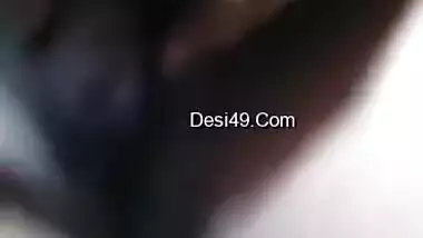 Today Exclusive -desi Village Girl Shows Her Boobs And Pussy