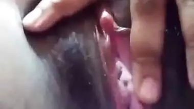 Bangladeshi Unsatisfied Horny Bhabi Video For Husband On Valentine “Ajk Valobasha Dibosh Aktu Ador Kore Diye Jao”
