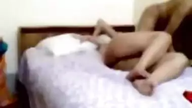 Juicy Delhi girl Garima on Skype playing with...