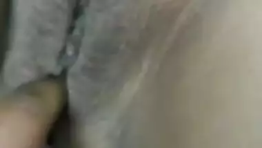 Desi Teen Virgin Pussy Fingering 