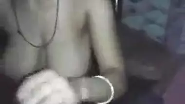Punjabi wife exposing big boobs to lover