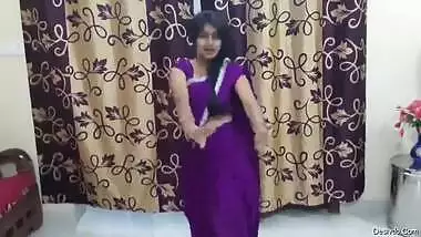 Shivani thakur hot navel show