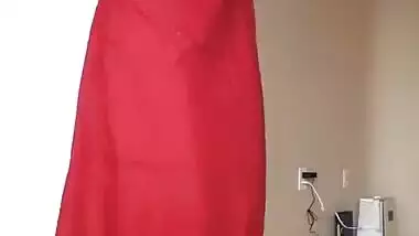 Desi Bhabi Stripping Saree And showing ass