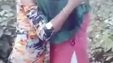 Desi Lesbian kiss for TikTok fame