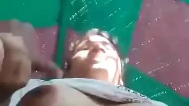 Desi collage lover fucking outdoor