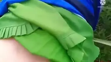 Desi Gao Ki Bhabhi Ke Muh Me Kala Mota Lund Jangal Me Mangal