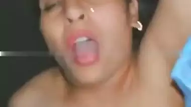 Big boobs Kanpur bhabhi moaning hot sex MMS
