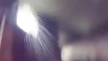 Desi girl bathing nude sefie video