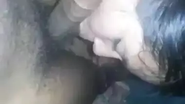 Desi aunty kissing and sucking lund – Local kambi sex