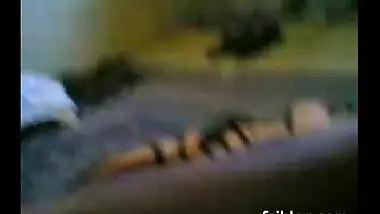 Hot beautiful Iranian lady with her guy hot nude MMS capture!