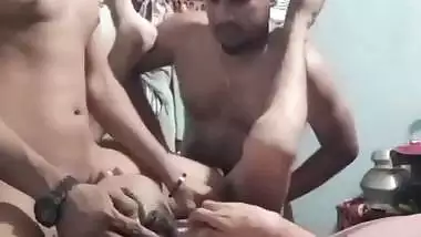 Three gay boys fuck in a threesome in Indian gay sex