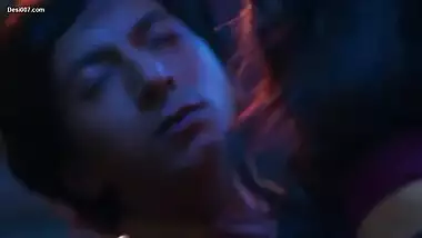 Watch bus with hindi talks