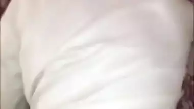 Sri Lanka Spa කස්ටමර්ගෙ මූනෙ පුක අතුල්ලල සුපිරිම සැපක් දෙන්න ස්පා කෙල්ල - Sri Lankan