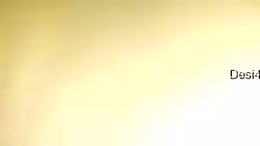 Today Exclusive-sexy Desi Randi Bhabhi Boobs And Hairy Pussy Record By Dewar