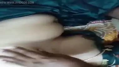 Vijji boob press and fuck in dark green saree