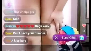 Sexy chubby Punjabi girl Tango private video